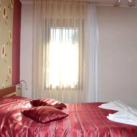 карата 2 Гостевой дом 3*